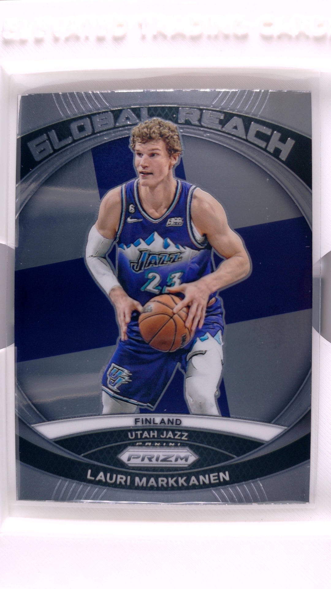 #8 Lauri Markkanen Global Reach - front