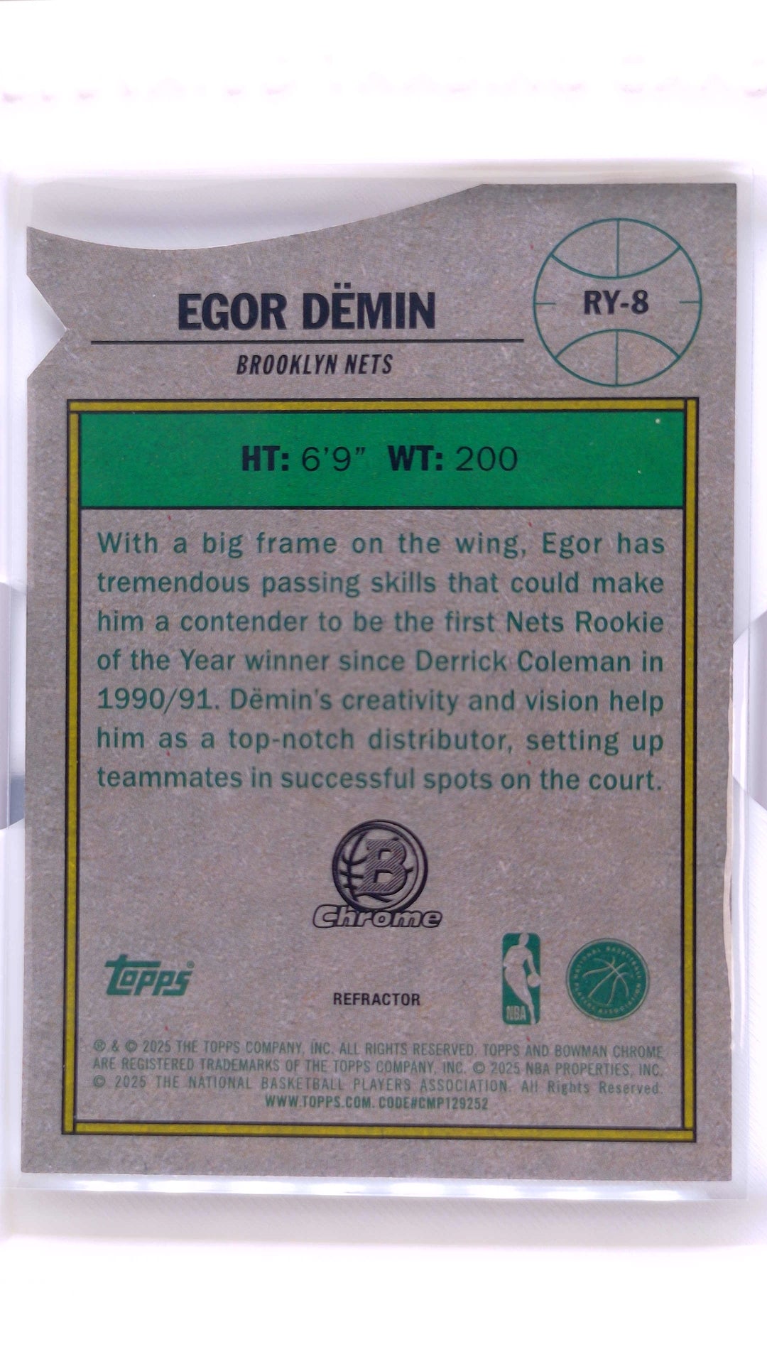 #RY-8 Egor Dëmin Rookie ROY Favorites Refractor - back