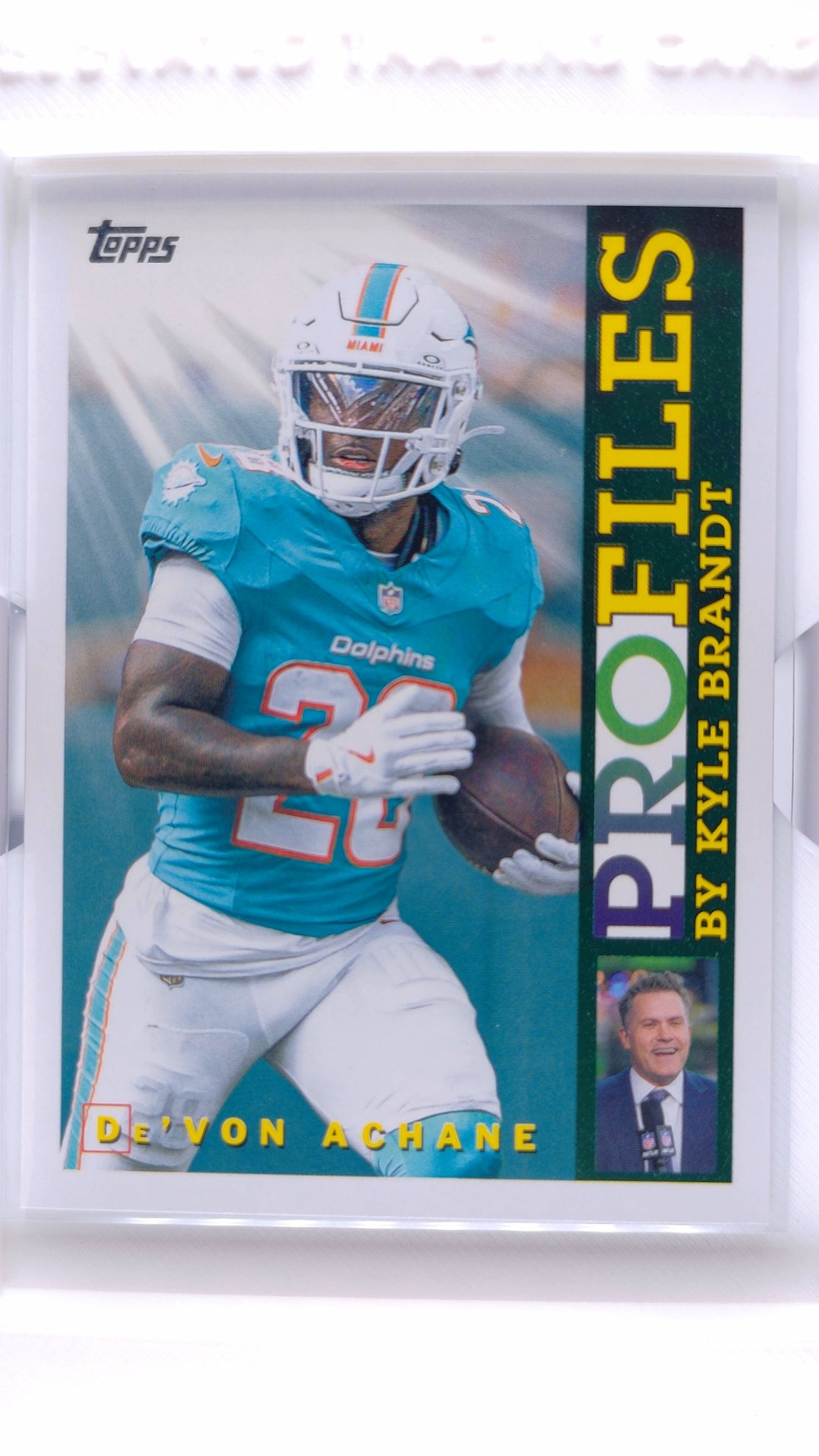 #TP-6 De'Von Achane Topps Profiles - front