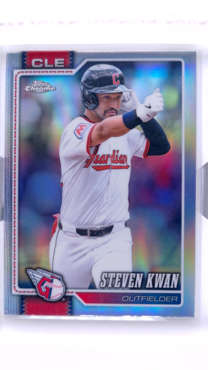 2026 Topps Chrome Baseball Steven Kwan #170 Refractor — Front