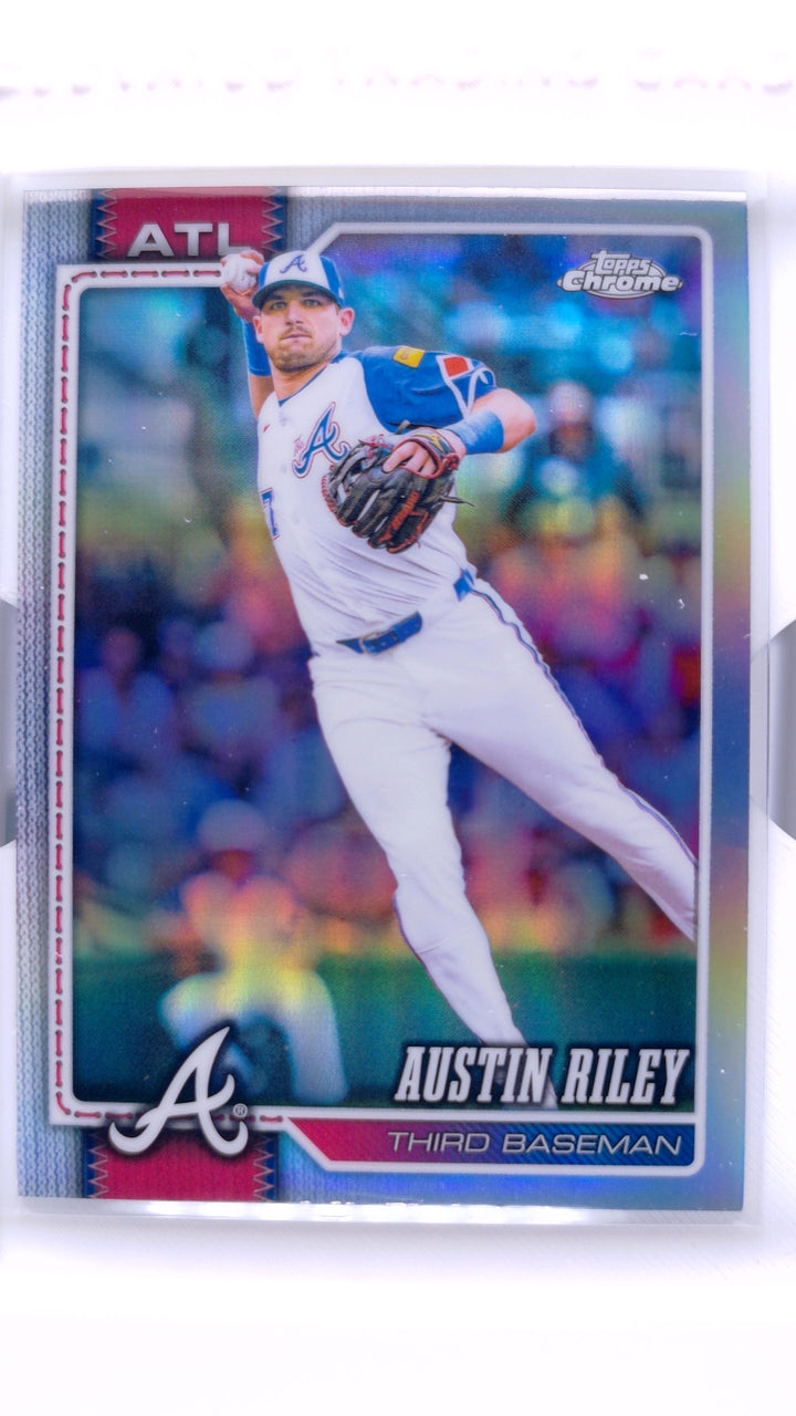 2026 Topps Chrome Baseball Austin Riley #171 Refractor — Front