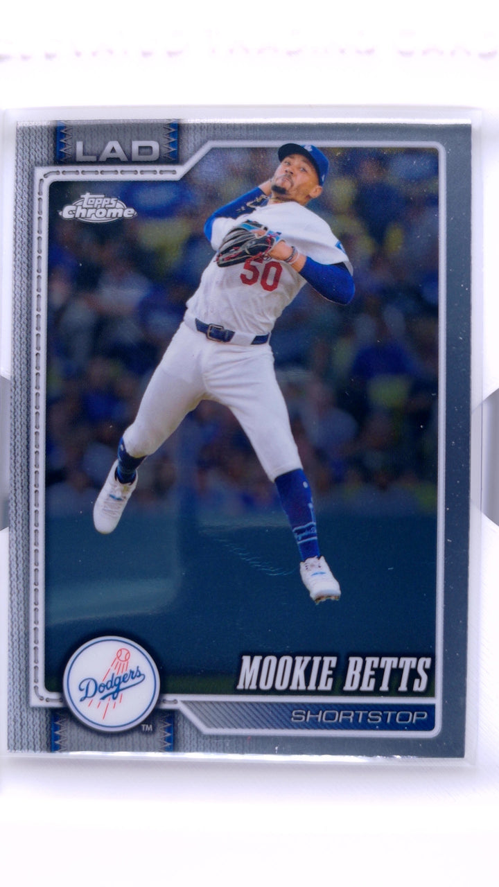 2026 Topps Chrome Baseball Mookie Betts #268 — Front