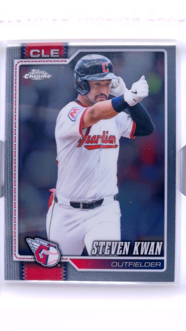 2026 Topps Chrome Baseball Steven Kwan #170 — Front