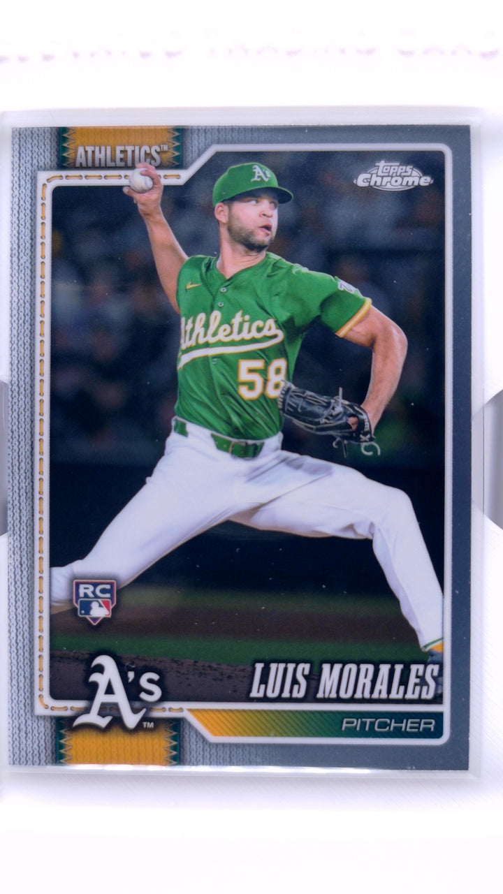 2026 Topps Chrome Baseball Luis Morales #294 RC — Front