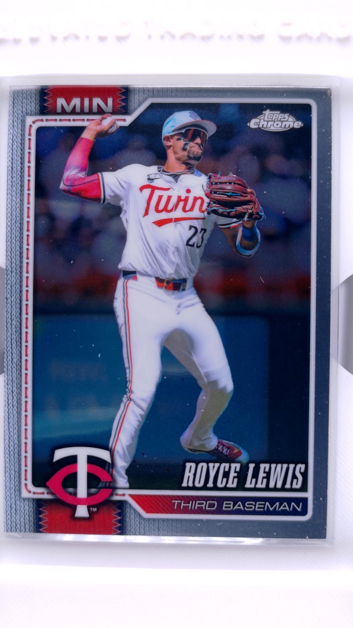 2026 Topps Chrome Baseball Royce Lewis #151 — Front