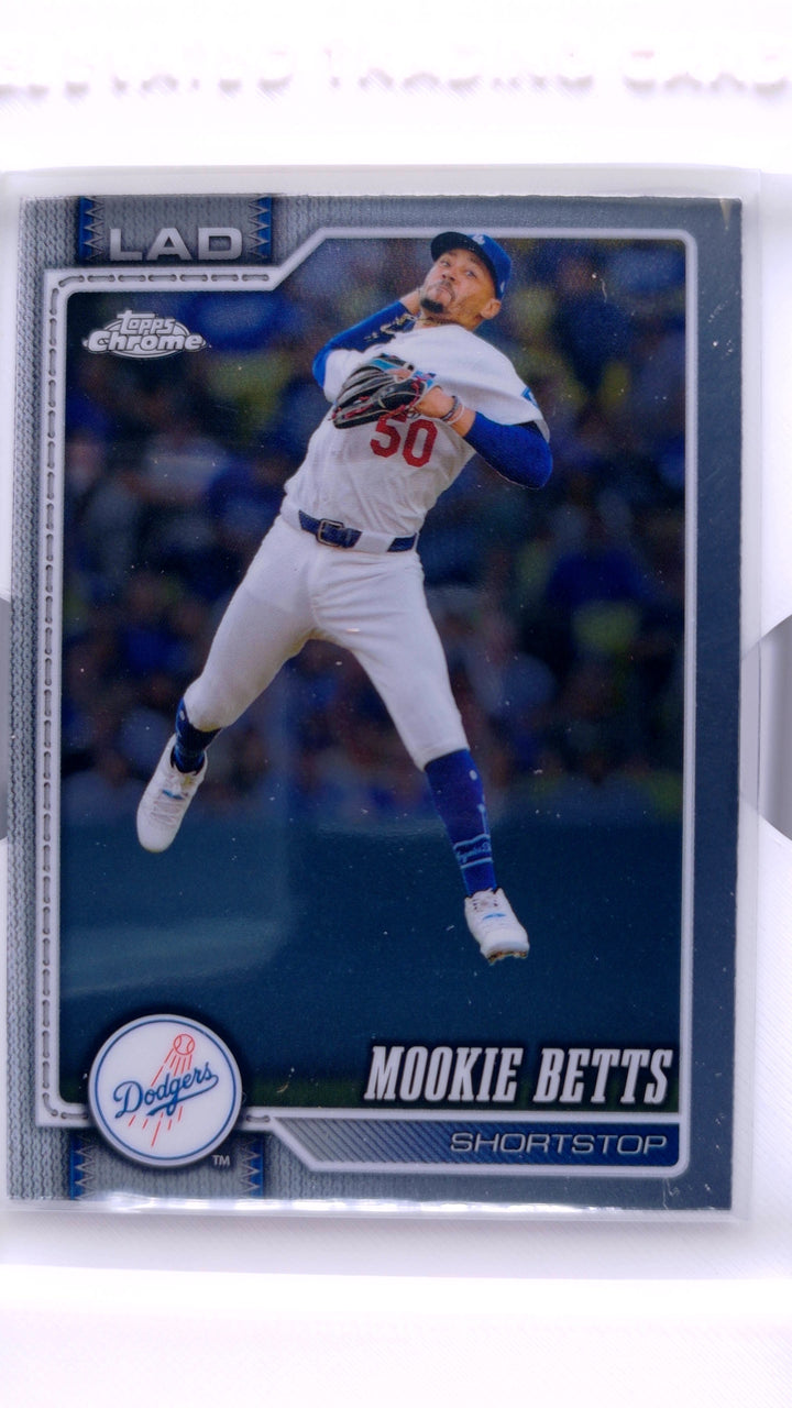 2026 Topps Chrome Baseball Mookie Betts #268 — Front