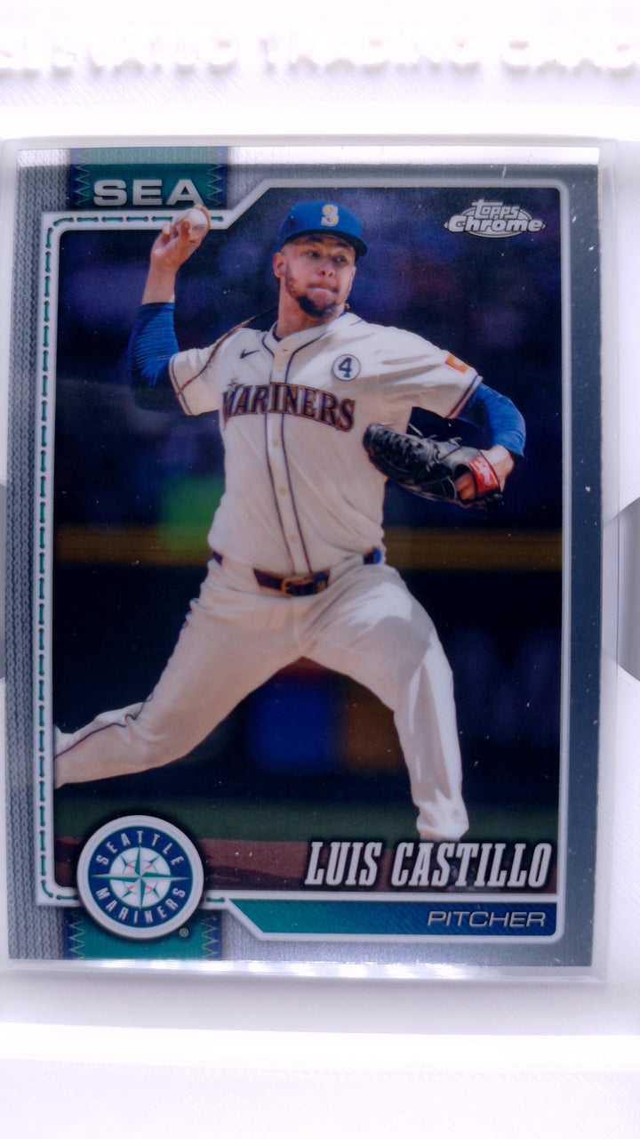 2026 Topps Chrome Baseball Luis Castillo #62 — Front
