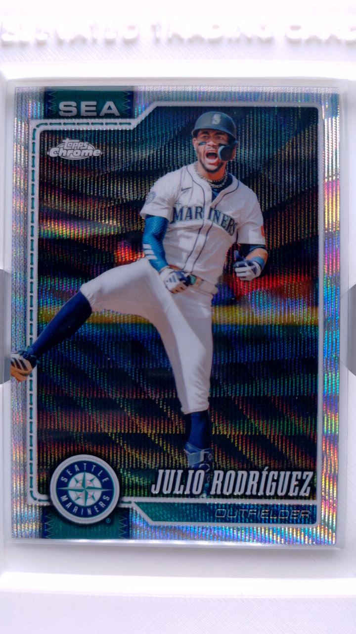 2026 Topps Chrome Baseball Julio Rodríguez #149 Wave Refractor — Front