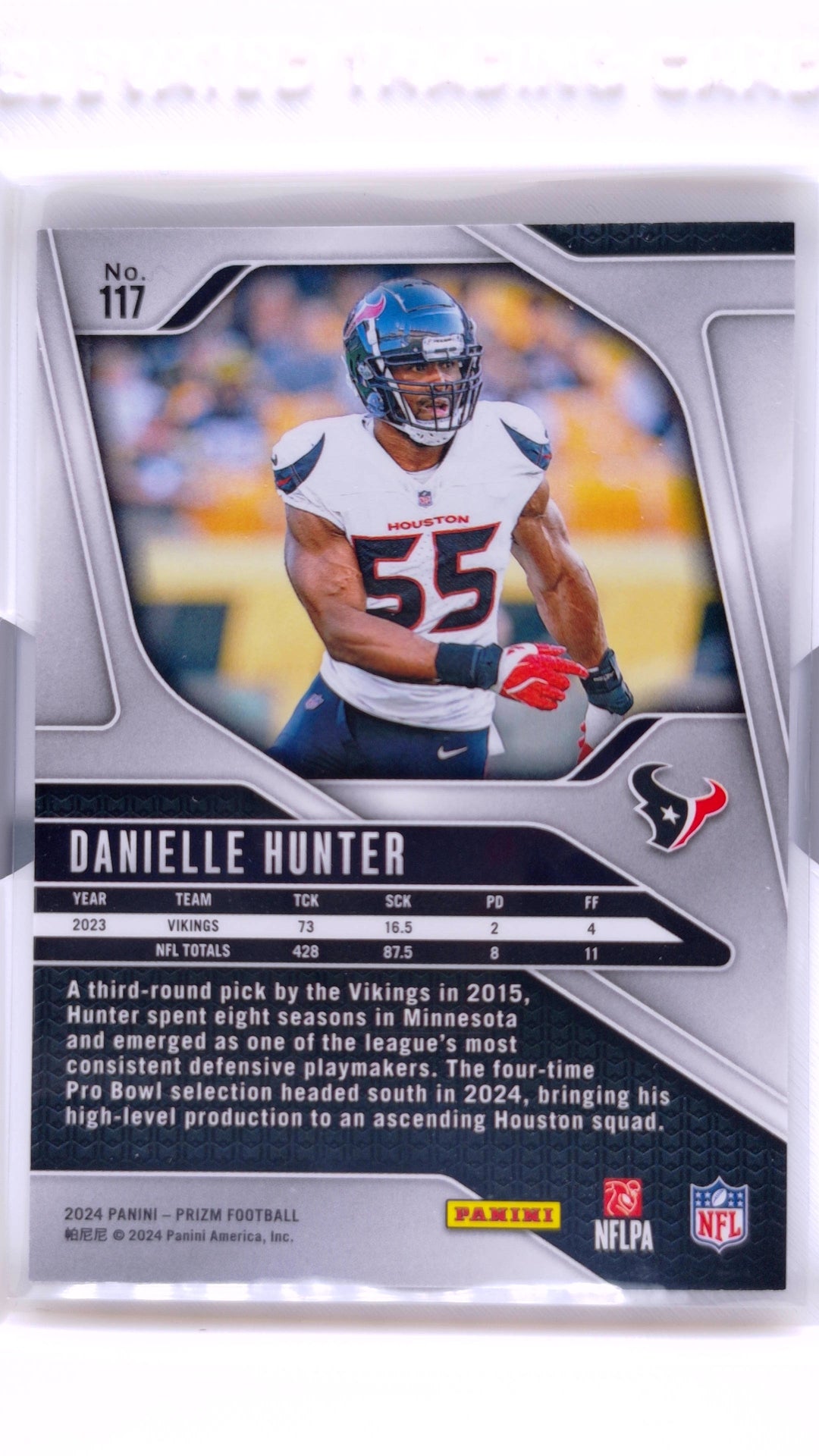 #117 Danielle Hunter - back